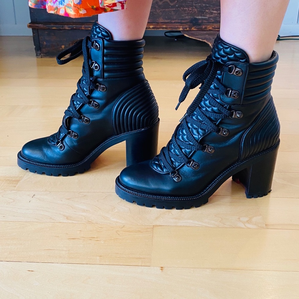 SOLD ♥️ Louboutin ♥️ Mad Boot 70 Napa - Picture 2 of 8